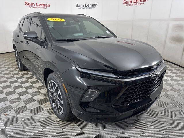 Used 2024 Chevrolet Blazer RS with VIN 3GNKBERS8RS176411 for sale in Bloomington, IL