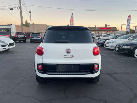 2015 FIAT 500L Trekking