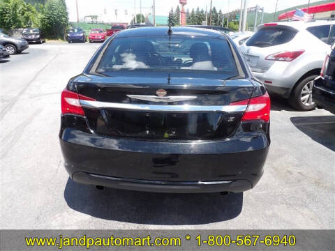 2012 Chrysler 200 Touring