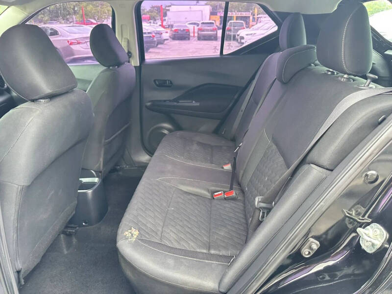 2021 Nissan Kicks S