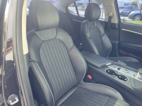 2019 Genesis G70 3.3T Advanced