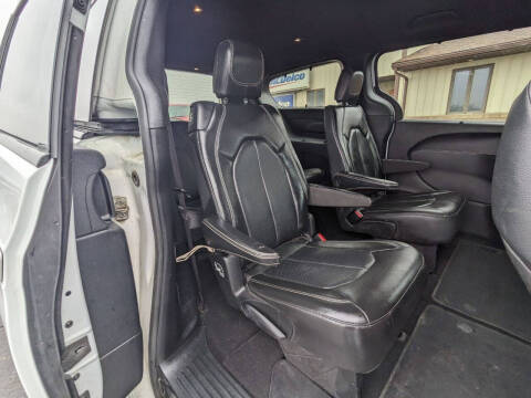 2020 Chrysler Pacifica Launch Edition