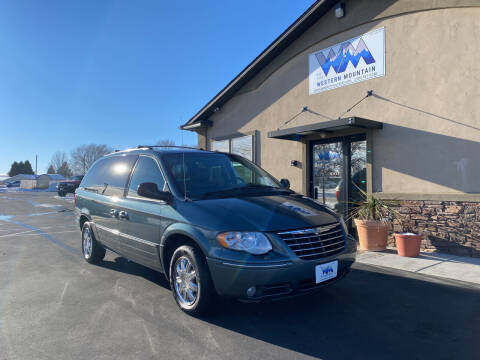 2005 Chrysler Town and Country for sale at Western Mountain Bus & Auto Sales in Nampa ID
