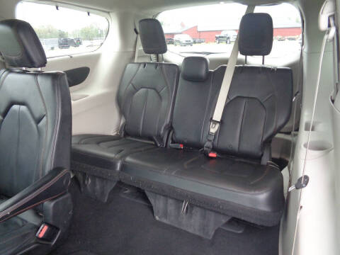 2020 Chrysler Pacifica Touring L