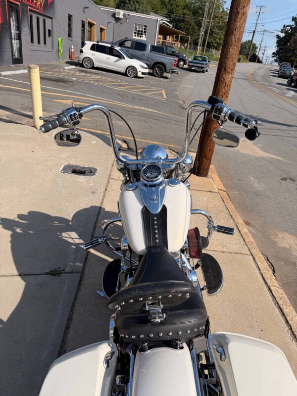 2014 Harley-Davidson Heritage Softail Classic FLSTC
