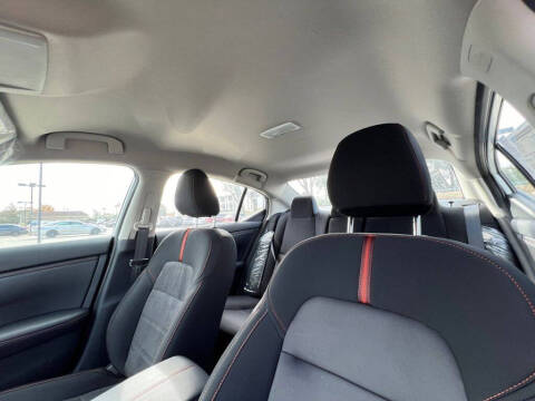 2025 Nissan Sentra SR