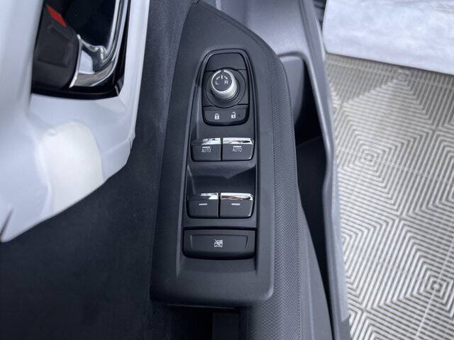 2025 Subaru Forester Touring Hybrid