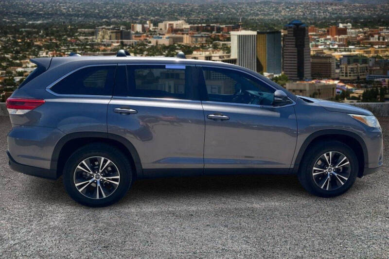 2019 Toyota Highlander LE Plus