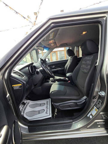 2013 Kia Soul +