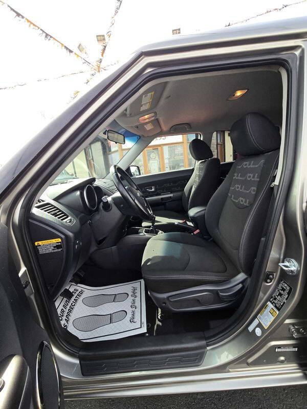 2013 Kia Soul +