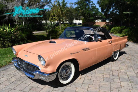 1957 Ford Thunderbird