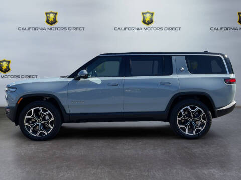 2025 Rivian R1S