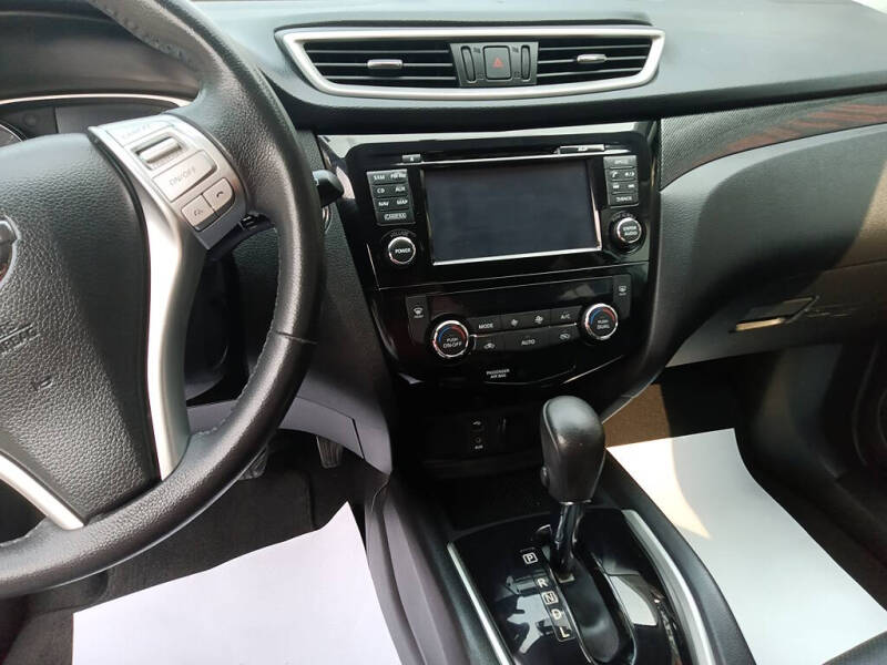 2015 Nissan Rogue
