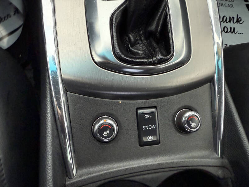 2010 Infiniti G37 Sedan x