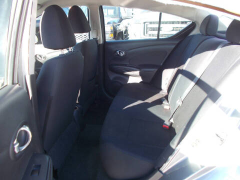 2013 Nissan Versa 1.6 SL