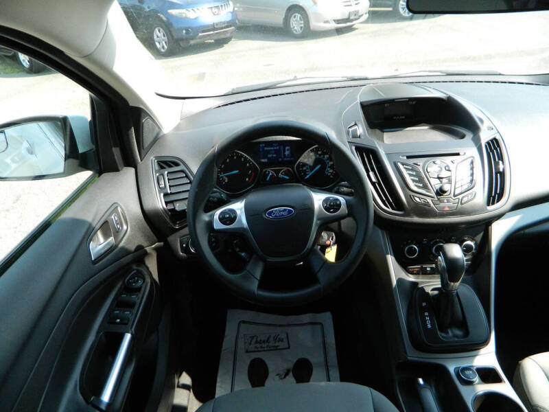 2015 Ford Escape SE