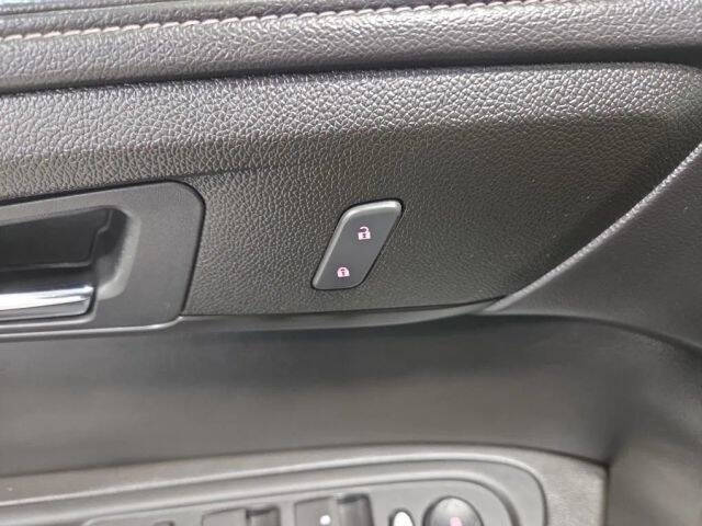 2013 GMC Acadia SLE-2