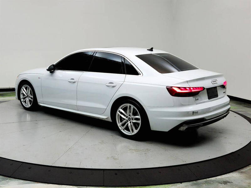 2022 Audi A4 quattro S line Prem Plus 45 TFSI