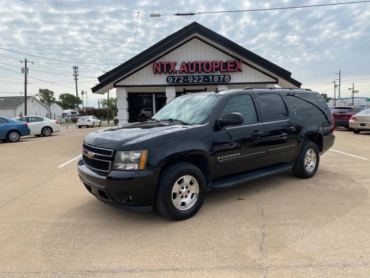 2007 Chevrolet Suburban for sale at NTX Autoplex in Garland, TX