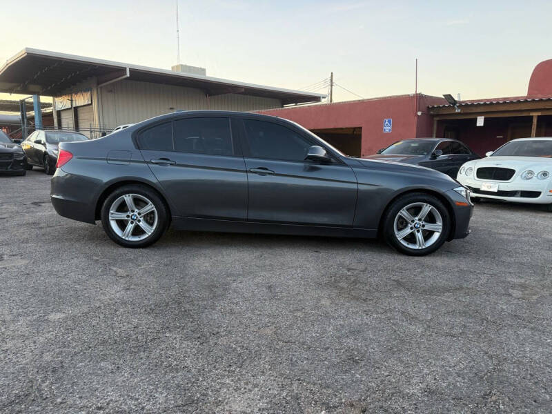 2013 BMW 3 Series 328i photo 39