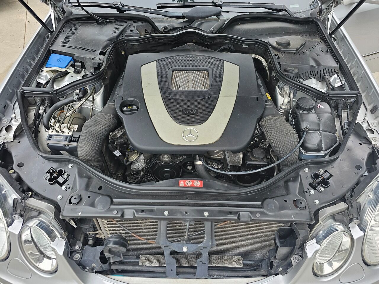 2009 Mercedes-Benz E-Class 5