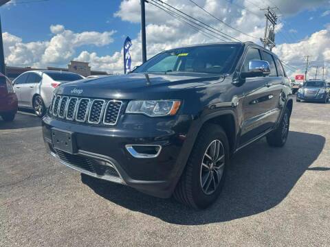 2018 Jeep Grand Cherokee for sale at Instant Auto Sales in Chillicothe OH