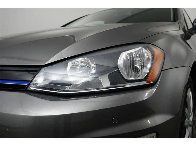 2015 Volkswagen e-Golf Limited Edition