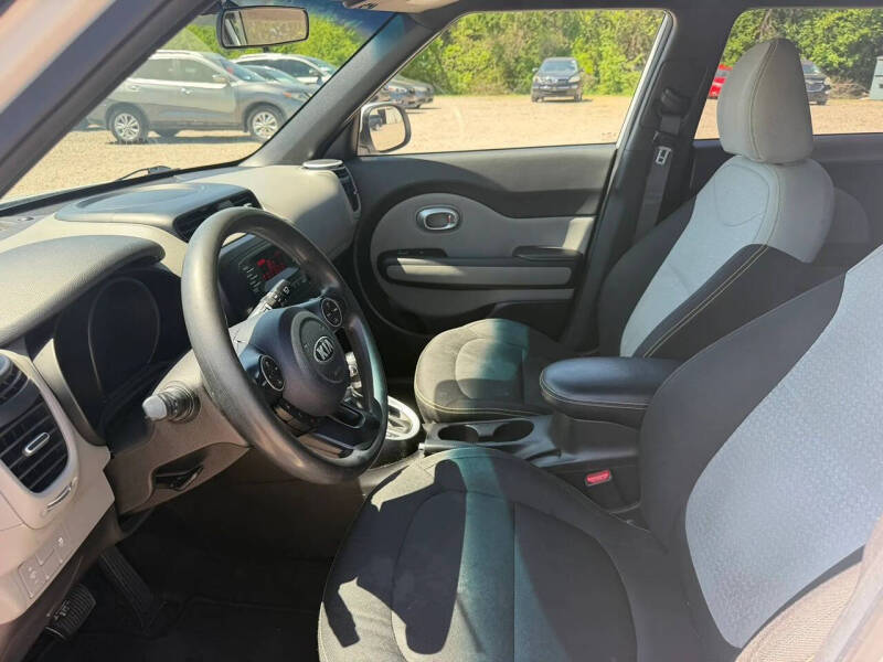 2015 Kia Soul +