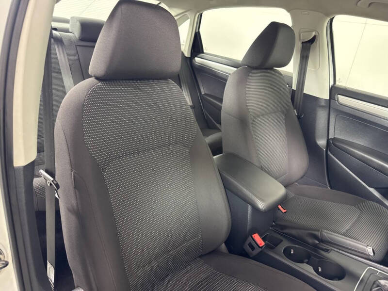 2018 Volkswagen Passat 2.0T S