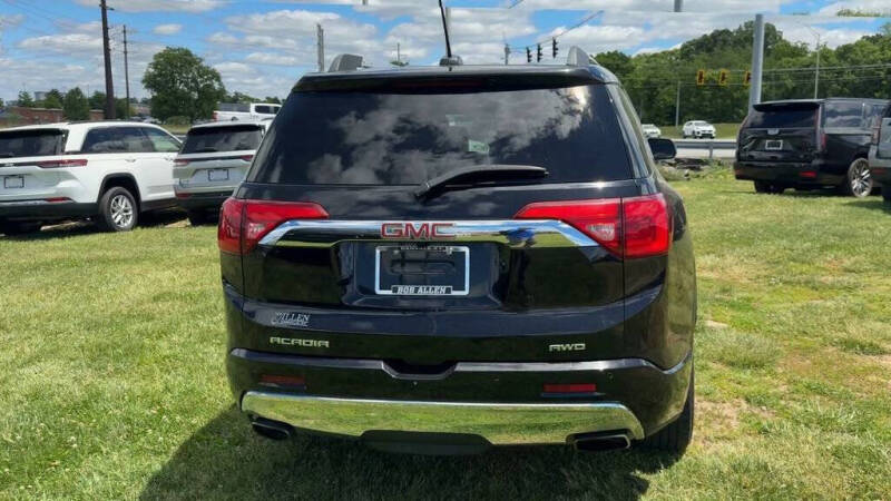 2019 GMC Acadia Denali
