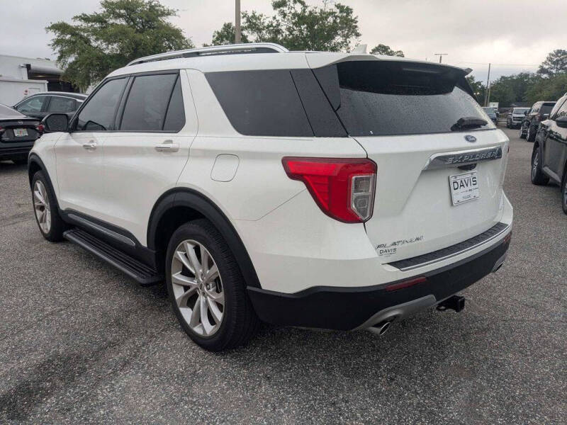 2022 Ford Explorer Hybrid Platinum