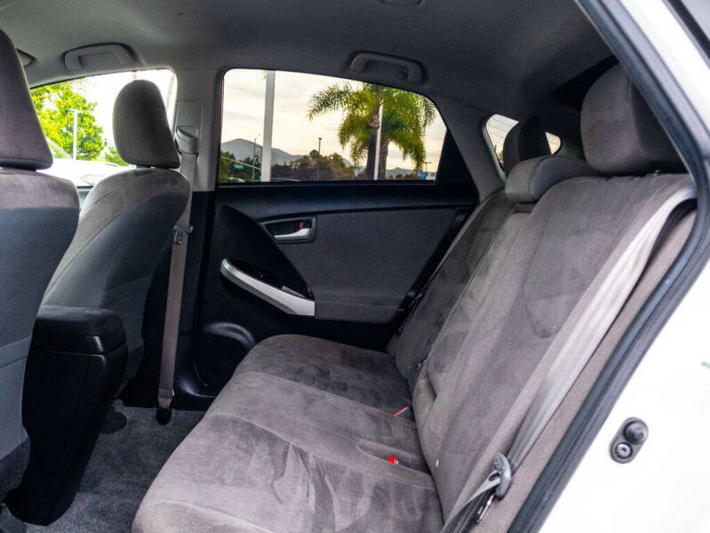 2015 Toyota Prius Two