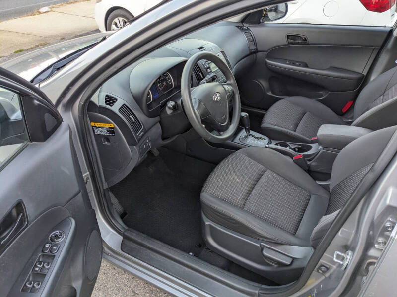 2011 Hyundai Elantra Touring GLS