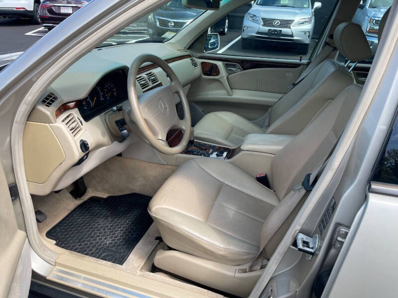 1999 Mercedes-Benz E-Class E 320 4MATIC