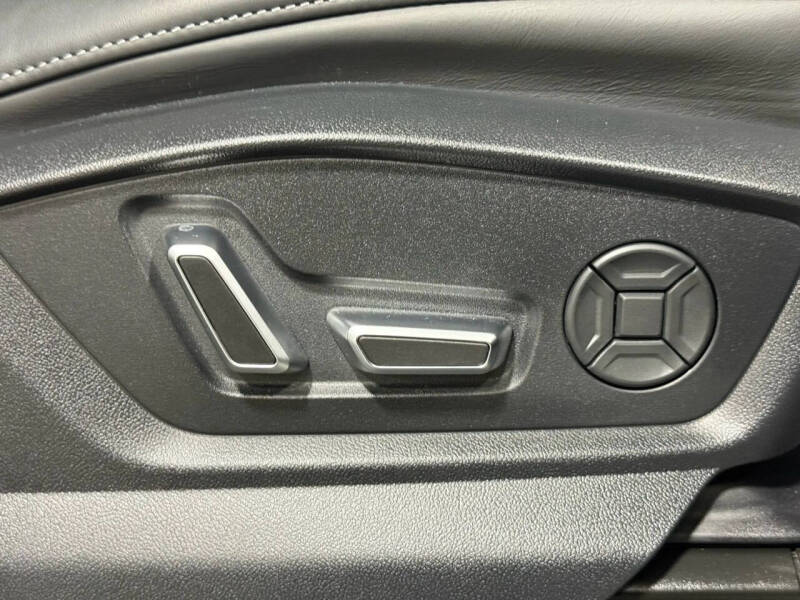 2024 Audi Q7 quattro Prestige 55 TFSI