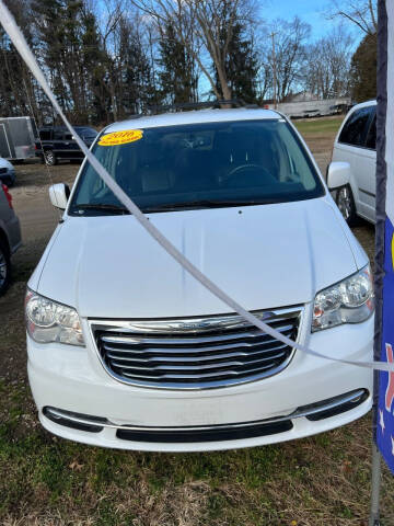 2016 Chrysler Town and Country for sale at Hillside Motor Sales in Coldwater MI