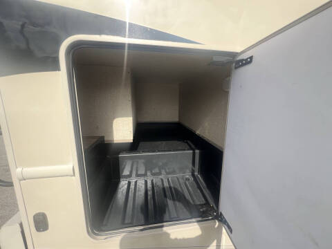 2017 Thor Motor Coach ACE BUNK HOUSE