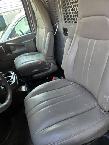 2018 Chevrolet Express 2500