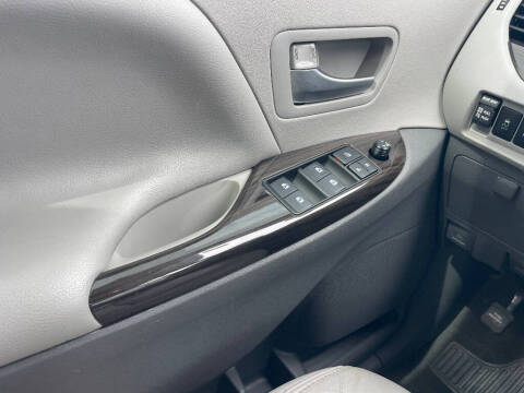 2020 Toyota Sienna