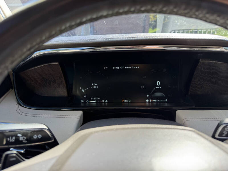 2018 Lincoln Navigator Select