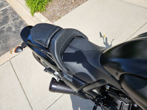 2019 Yamaha VMAX Matte Raven Black