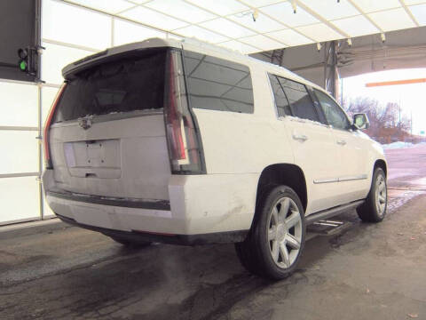 2017 Cadillac Escalade Premium Luxury