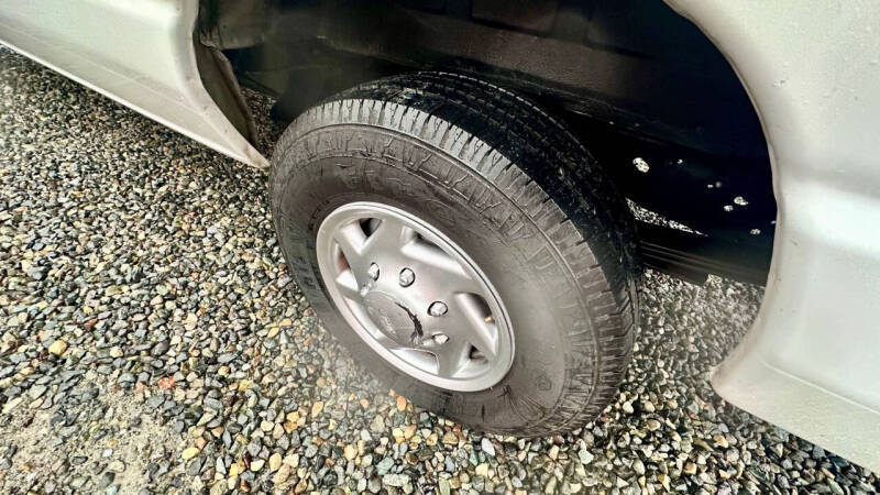 2010 Ford E-Series E-250