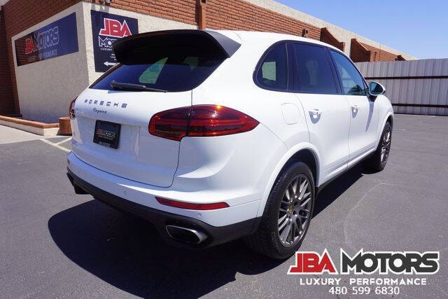 2017 Porsche Cayenne Platinum Edition