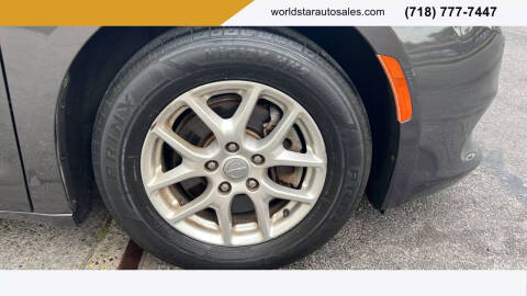 2017 Chrysler Pacifica LX