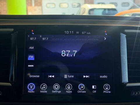 2017 Chrysler Pacifica Touring