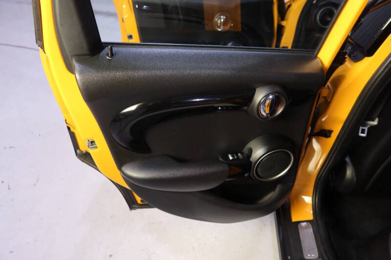 2015 MINI Hardtop 4 Door Cooper S