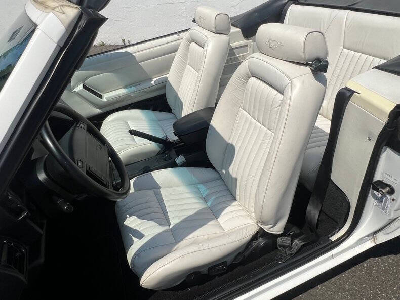 1993 Ford Mustang LX 5.0