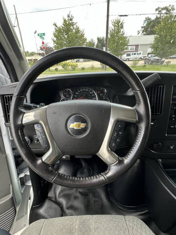 2019 Chevrolet Express 2500