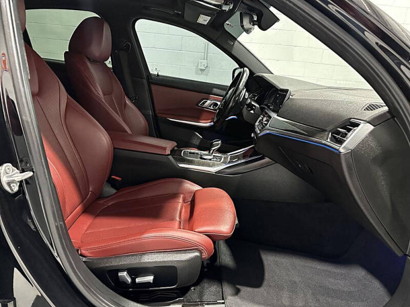 2022 BMW 3 Series 330i